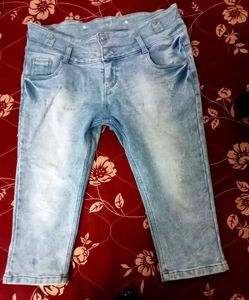Capri Jeans for women