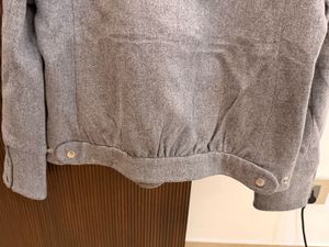 Elegant Gray Double-Breasted Blazer