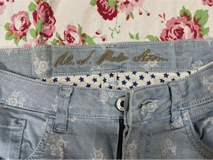 Cute patterned denim shorts