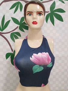 (800)Floral Print Halter Crop Top