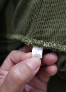 Women's Olive Green Cargo Capri Pants