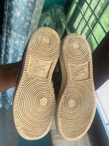 Nike Sneakers - Classic Style