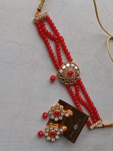 Red Beaded Jewellery Set with Earrings
