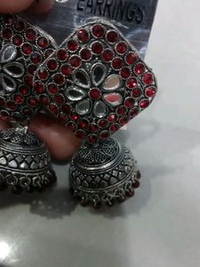 🥰Beautiful trendy Silver oxidise jhumka Earring w