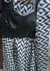 Ready to Wear Chic Geometric Print Saree