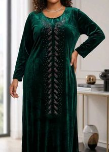 Green Velvet Gown with Embellishments xxl