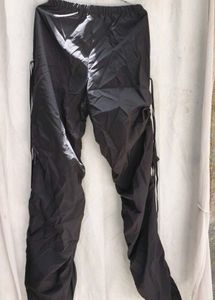 I. Unique Black Cargo Pants