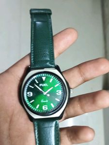 Stylish Green Leather Strap Watch