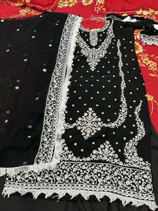 Elegant Black Embroidery Kurta Set with Wide-Leg