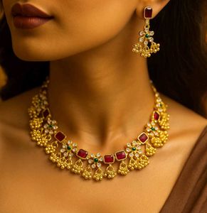 Exquisite Ruby &amp; Emerald Necklace Set