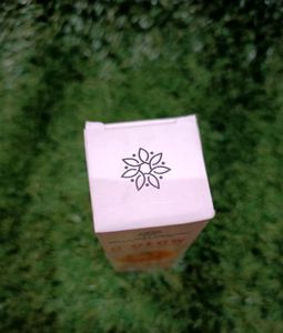 C Glow Face Serum