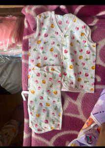 New Born Shirt &amp; Napi Set Of 4..