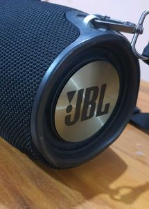 JBL Extreme Portable Bluetooth Speaker
