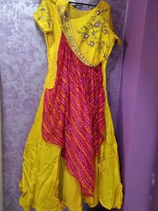 Yellow Kurta Set with Red Bandhani Dupatta