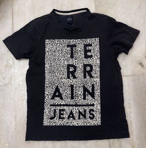 Stylish Black Terrain Jeans T-Shirt