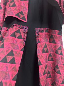 Stylish Pink &amp; Black Geometric Print Kurta Set