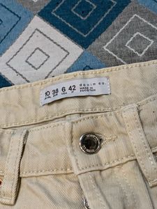 women straight fit jeans