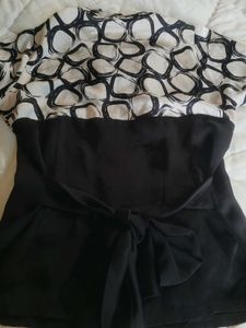 Chic Patterned Blouse