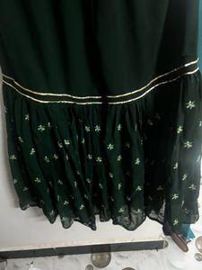 Elegant Green Embroidered Kurta Set