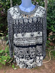 Boho Print Kurta with Embellished Neckline