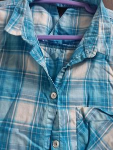 Cute Blue Plaid Short Sleeve Button-Up Shirt