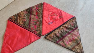 Four Traingle Pillow Covers
