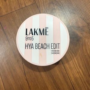 Lakme 9 to 5 Hya Beach Edit Compact