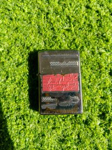 Patterned / Peeling Motif Graphic Zippo Lighter