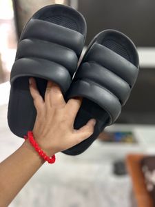 Women’s Black Slide Slippers (REDTAPE)