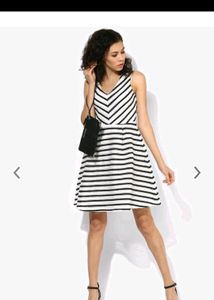 Sale 🛒 Skater Stripped Dress