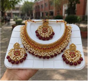 Stunning Gold Plated Kundan Necklace Set