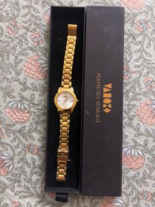Gold Tone Wristwatch