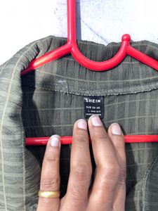 SHEIN Green Textured Button-Down Shirt