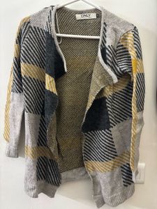ONLY Plaid Knit Front Open Shrug/ Cardigan