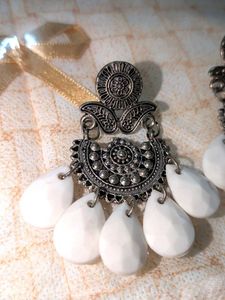 women beautiful stud &amp; earings combo