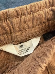 2 Pairs of kids Cargo Shorts