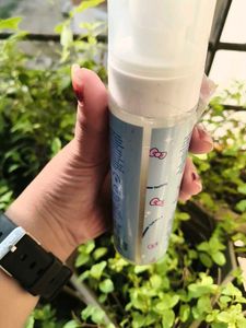 Moody Hello Kitty Sunscreen Mist SPF 50