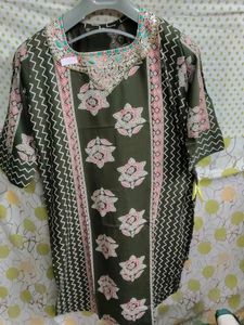 women azrak print kurti