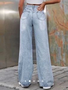 Light Wash Ripped Wide Leg Jeans