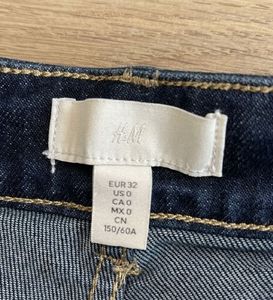 Dark Wash High-Waisted Jeans