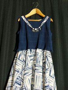 Peppermint  Blue &amp; White Print Dress...