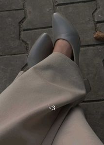 Elegant Pointed Toe Flats - Comfortable &amp; Stylish