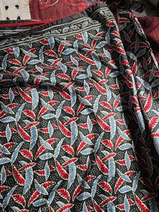 Vibrant Leaf Print Saree : Hook drape sare