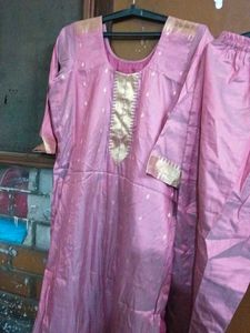 Pink Kurta Set with Gold Border