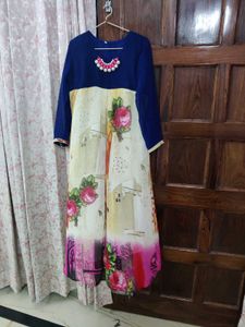 Elegant Floral Print Kurta