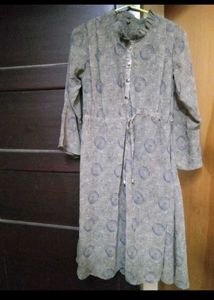 Chic Button-Down Midi Dress