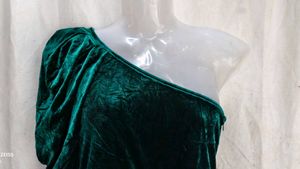 velvet dark green bodycon