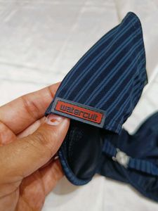 🇳🇿💫🎀Pinstripe Navy Blue Bra