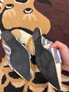 Stylish Zara Mules with Bow Detail