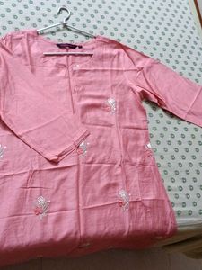 Rangmanch Pink Embroidered Kurta
